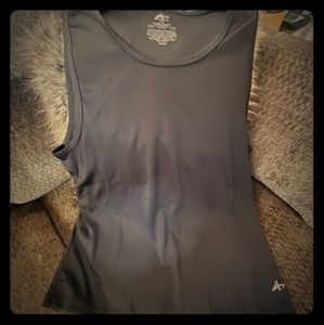 Mens athletic sleeveless shirt